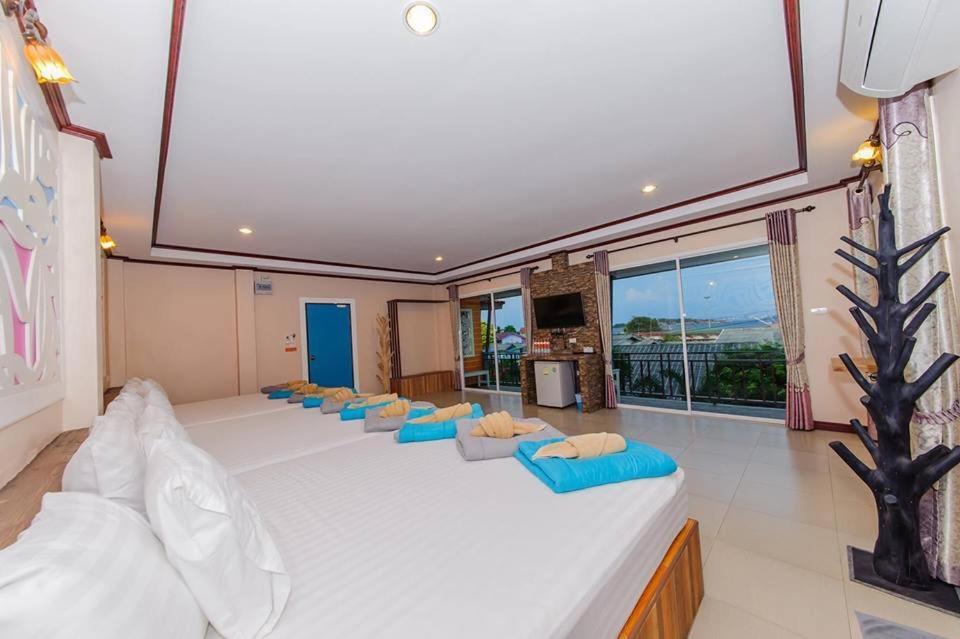 The Harbor Front เกาะล้าน Hotel Kültér fotó