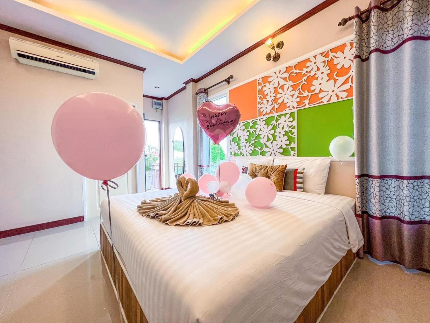 The Harbor Front เกาะล้าน Hotel Kültér fotó