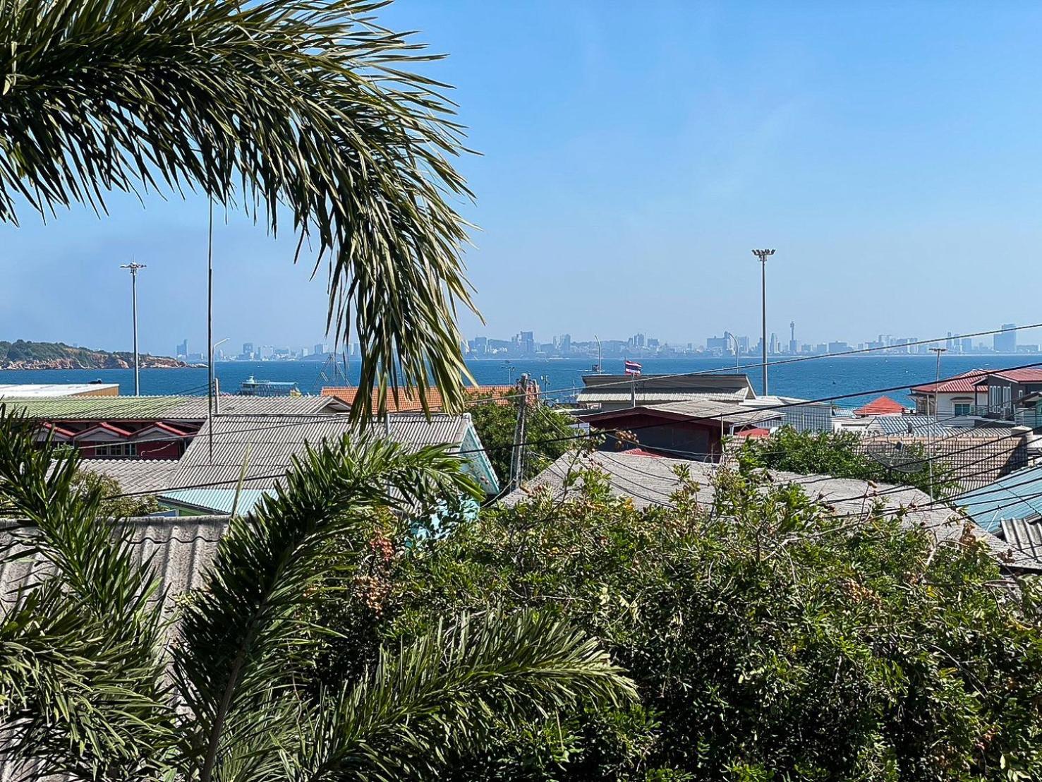 The Harbor Front เกาะล้าน Hotel Kültér fotó