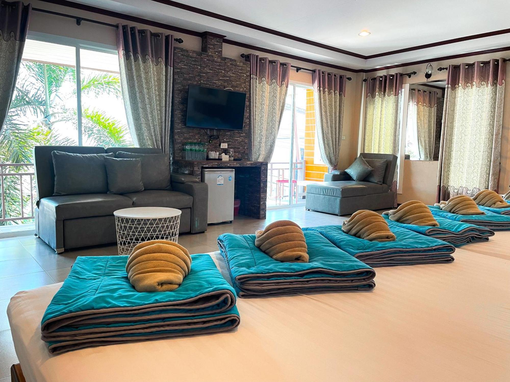 The Harbor Front เกาะล้าน Hotel Kültér fotó
